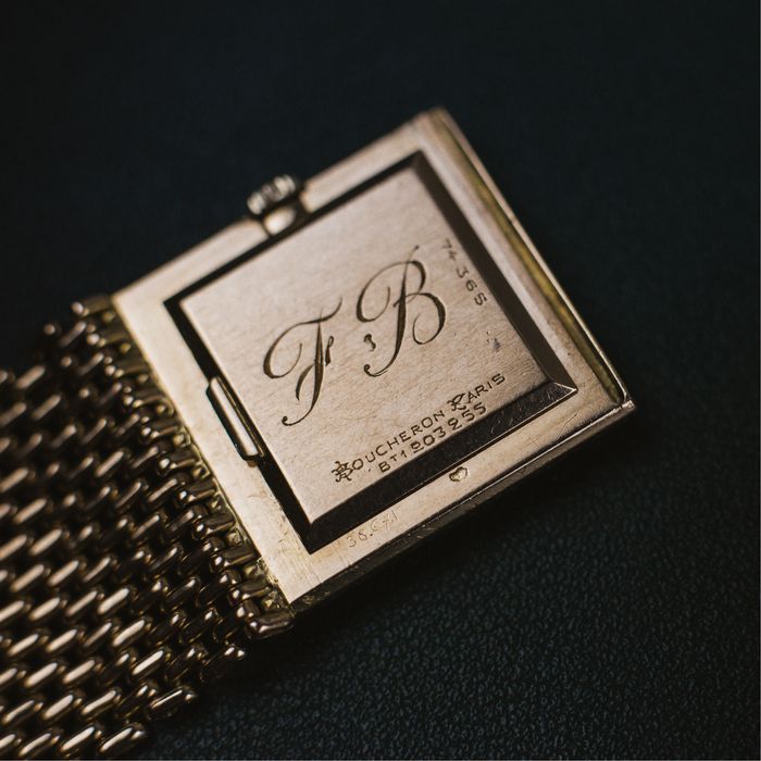 Relógio BOUCHERON Carrée Paris vintage em Ouro 18k - Raro