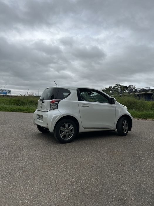 Toyota IQ 1.0 VVTI
