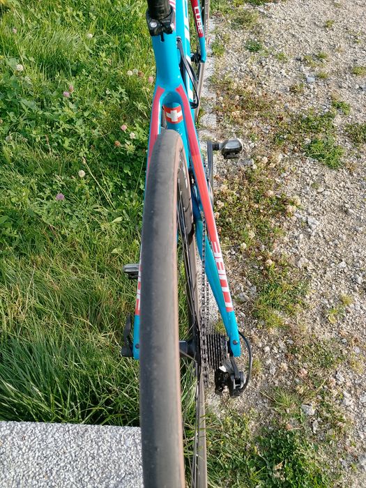 Roz. 54 cube attain gtc carbon | ultegra 2×11 | dt swiss er1600 | magene
