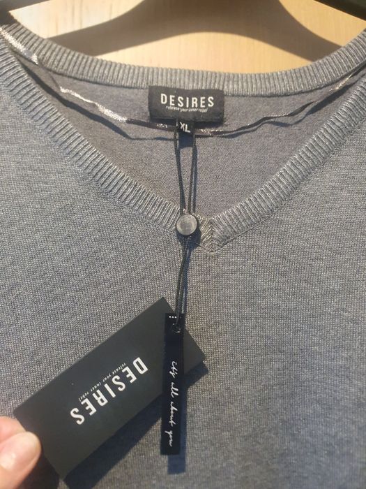 Szary długi sweter/ sukienka firmy Desires