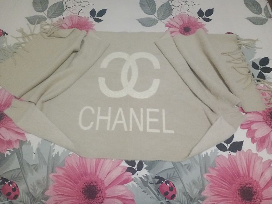 Chanel оригінал пончо шарф палантін 100% кашемір