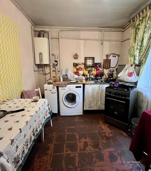 Продажа дома возле Голубого озера! Жилое состояние! Участок 13 соток!