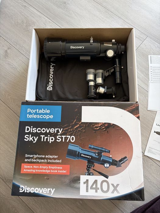 Discovery Sky Trip ST70 teleskop 140×
