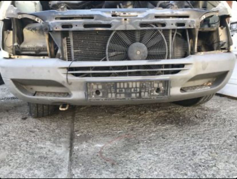 Бампер 903 906 спрінтер і багато іншого