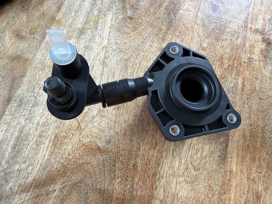 Wysprzęglik sprzęgła Ford Focus
