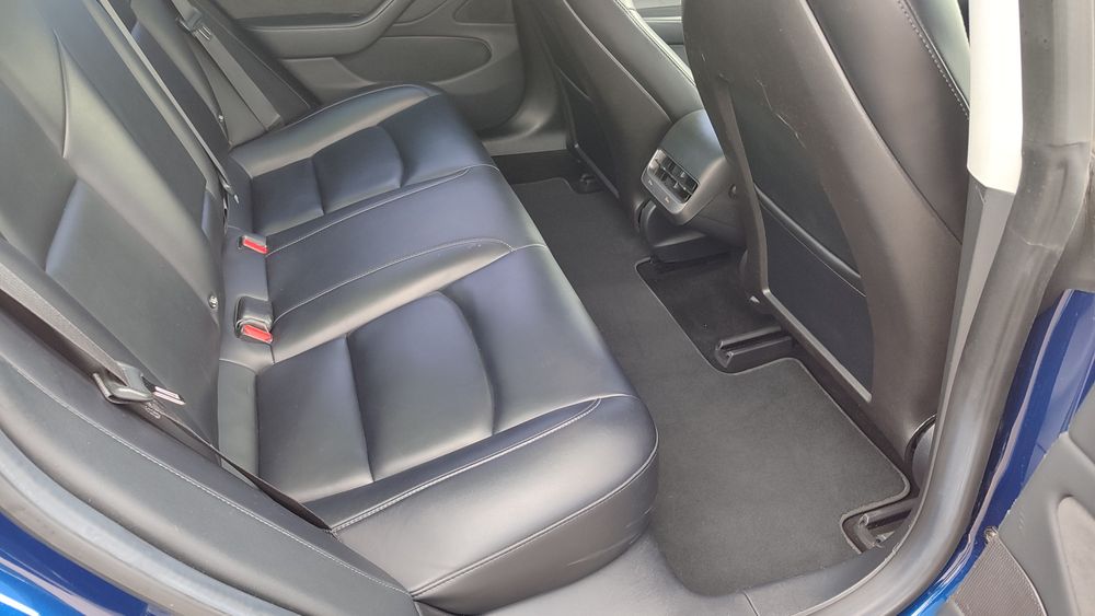 Tesla Model 3 Long Range