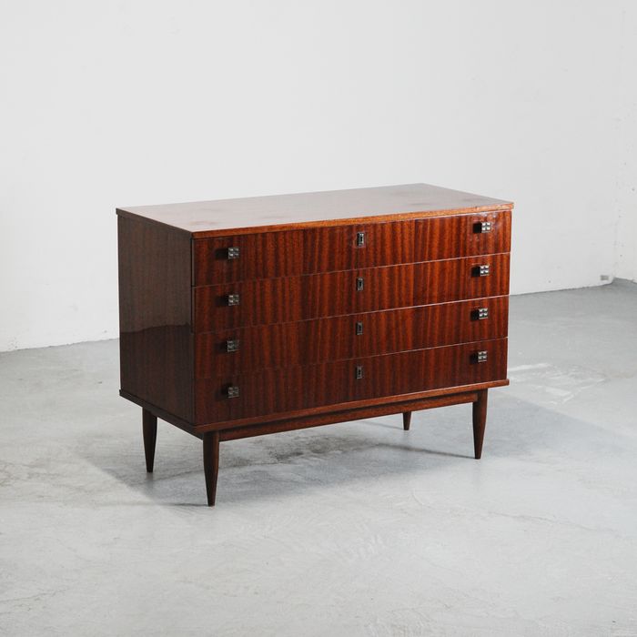 Comoda vintage mid century olaio/altamira