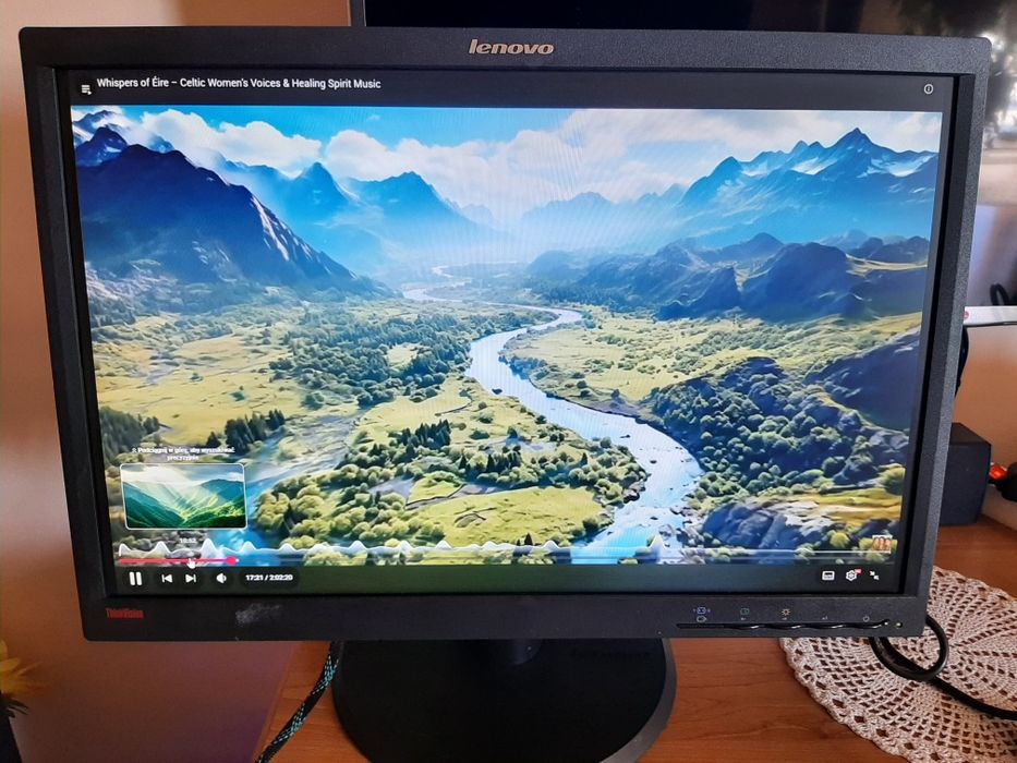 Komputer gemingowy Windows 11  256 SSD Nvidia GTX 1050i z monitorem