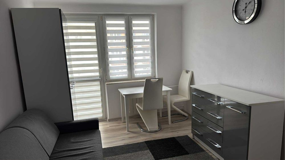 Kawalerka do wynajęcia 2 piętro- centrum