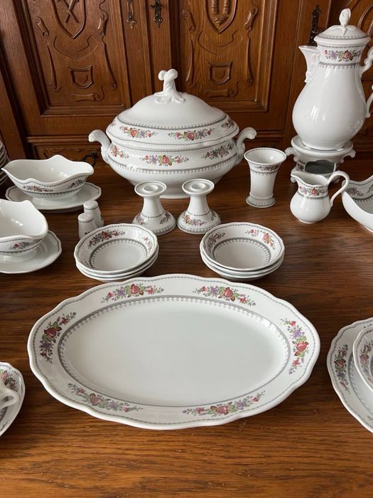 新品ドイツ製 HUTSCHENREUTHER ペールピーチ 美しいケーキプレート Hutschenreuther Arabella: 500 грн. - Коллекционирование