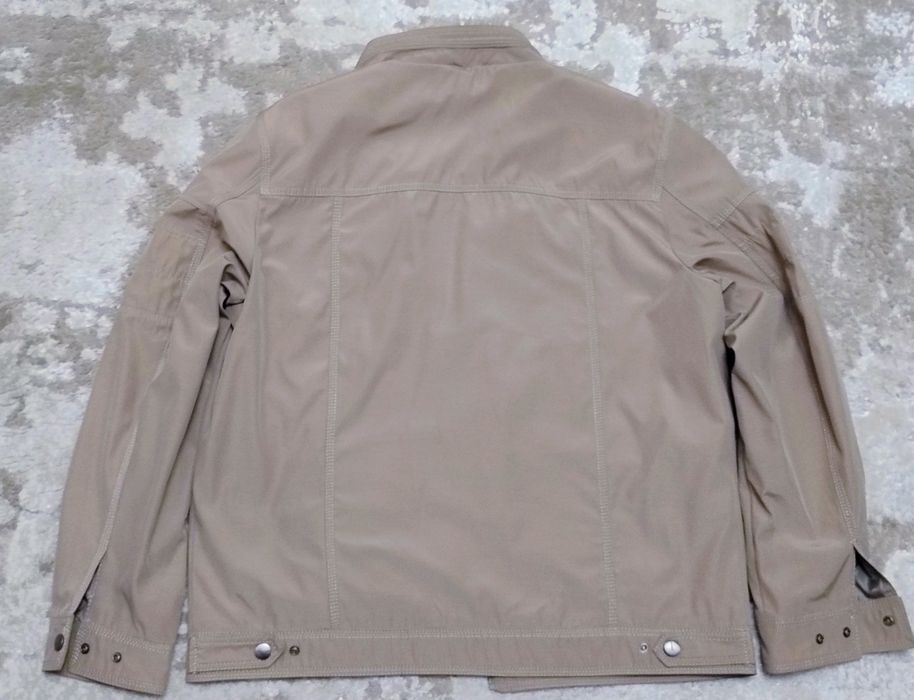 Мужская куртка весна-осень52-54 б/у