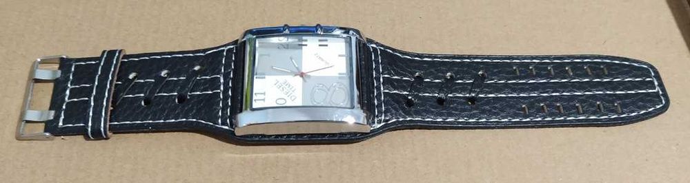 Relógio Diesel Time Cinzento - Novo