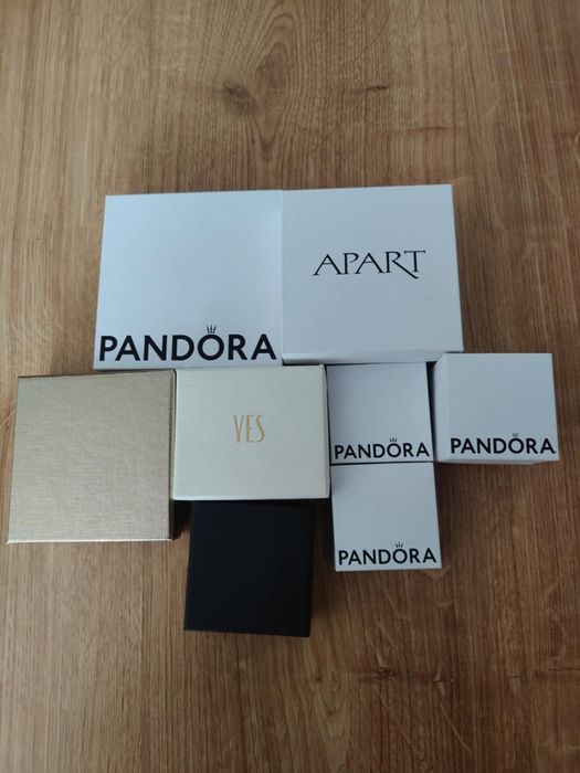 Pandora Apart biżuteria opakowania