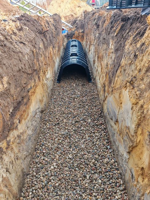 Przyłącza woda kanalizacja prąd, montaż szamba, oczyszczalni ścieków