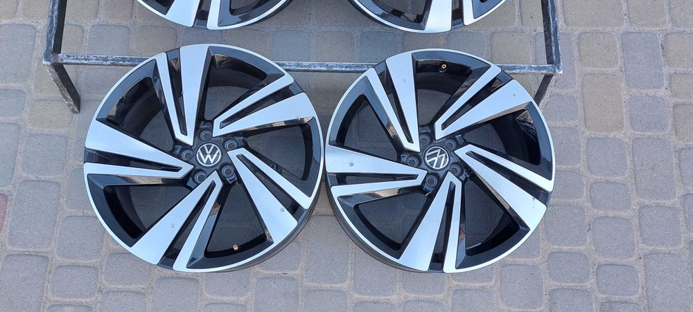 Диски VW R18 NEVADA R18 5x100 7J ET39 T-Cross Taigo Skoda Kamiq Scala
