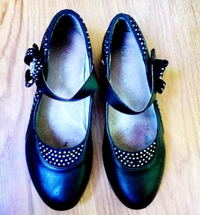 Туфли для девочки