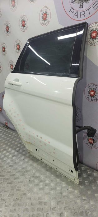 Двері задні праві Land Rover Range Rover Evoque 2012-2019