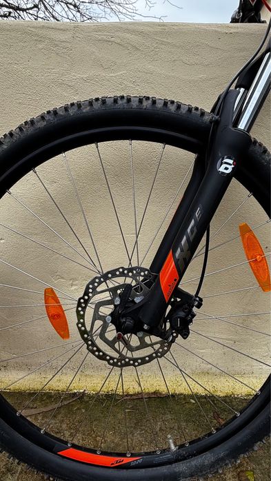 Mountainbike KTM Chicago com Acessórios