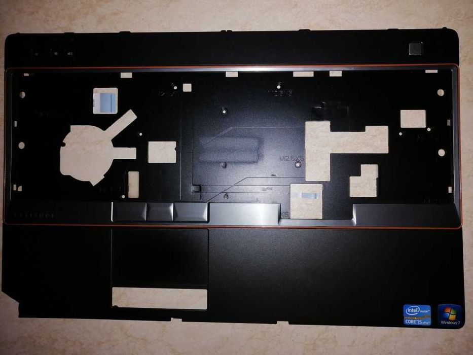 Разборка Dell Latitude E6520