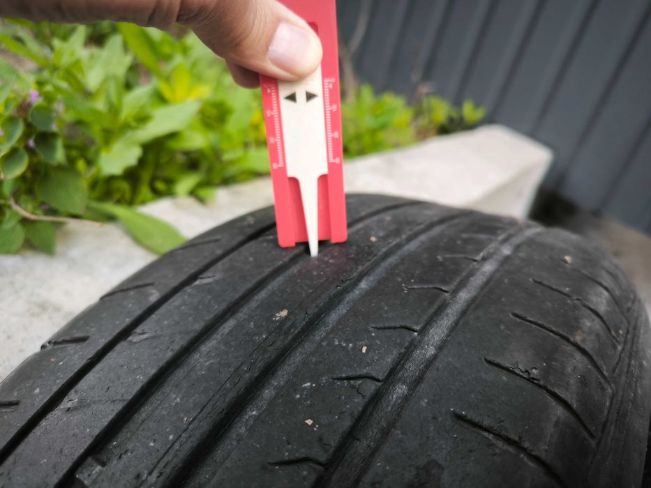 205/55R16 2015 рік Dunlop 4 чи 2 шт
