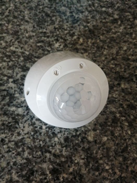 Detector de Movimento parede/teto 360º Legrand