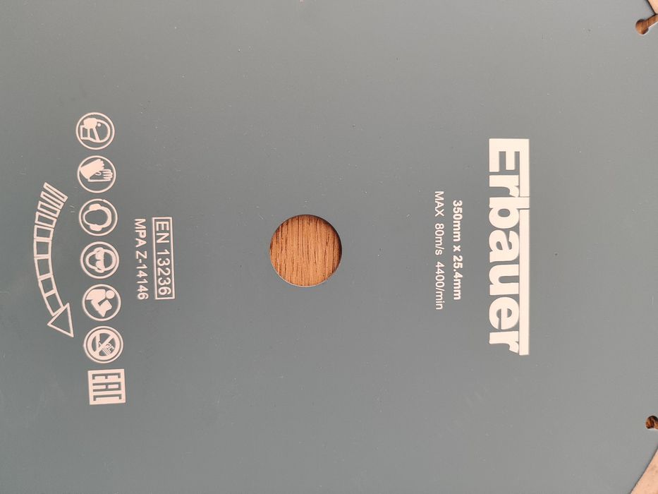 Tarcza diamentowa Erbauer segmentowa 350 x 25,4
Tarcza diamentowa Erba