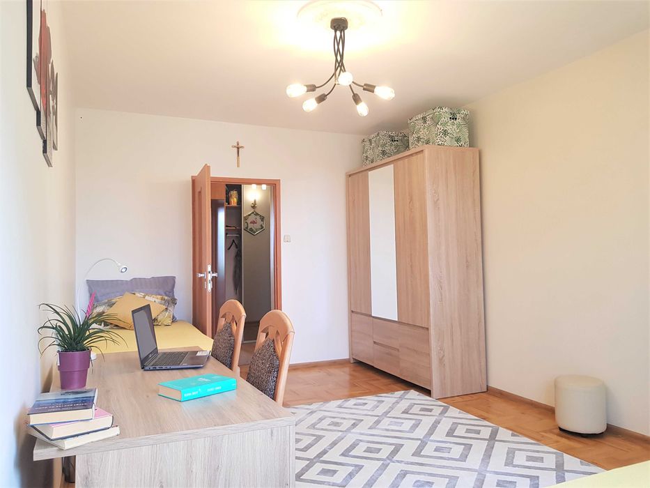 Wynajem mieszkania 56 m2| 3- pokojowe, 3 oddzielne pokoje | Prądnik Czerwony