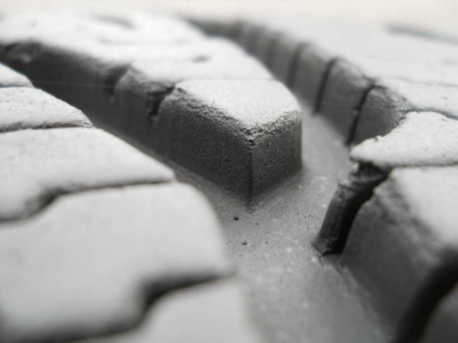 Opony całoroczne 215/50R17 95W XL Uniroyal 7mm 2021r cena za 2szt + MONTAŻ GRATIS