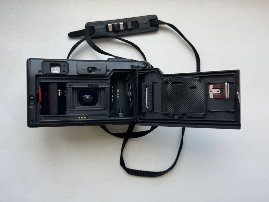 Фотоапарат плівковий Olympus AZ-100 ZOOM