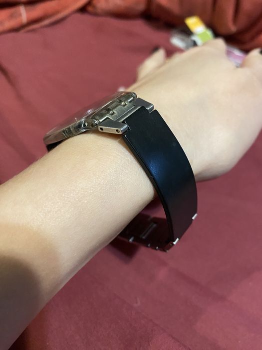 Женские часы Swatch оригинал с коробкой и документами