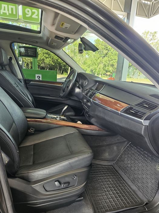 BMW X5 Е70 2009 Xdrive 3.0i