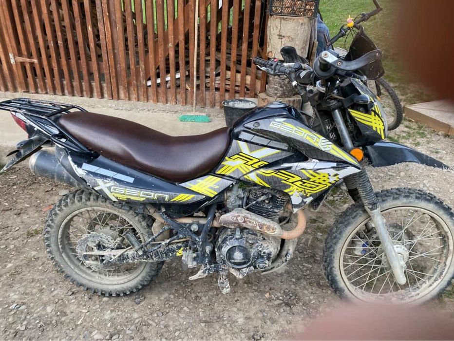 Продвм Geon x-road 200 light в хорошому стані по мінусам нема заднього супорта