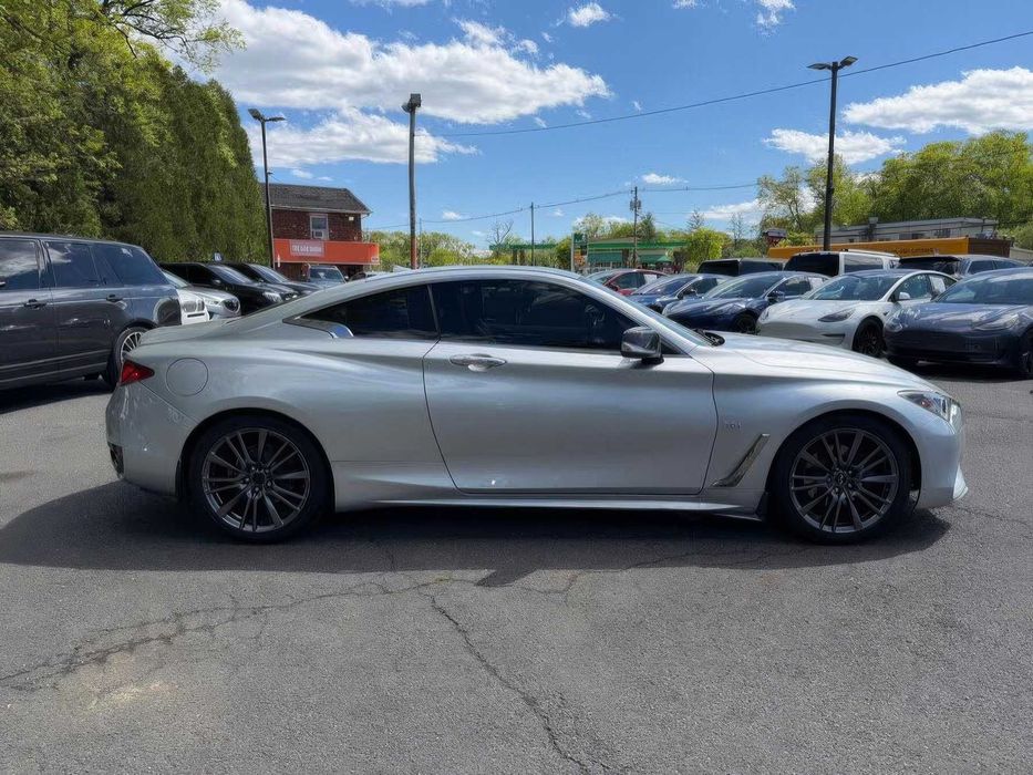 Infiniti Q60      2018