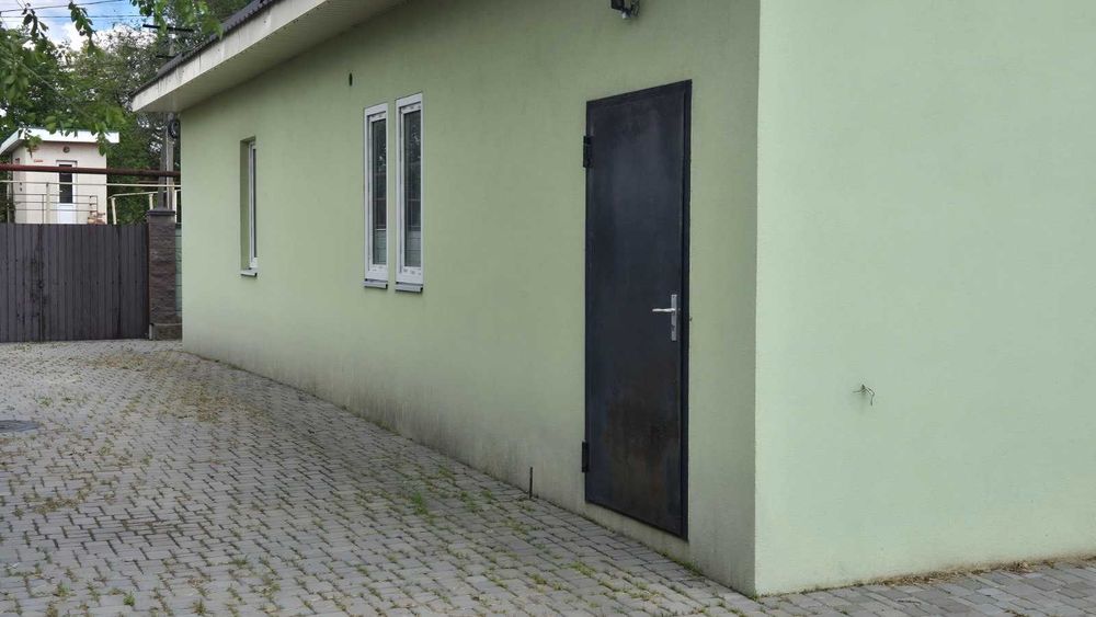 ПРОДАМ помещение Шоссейная 23 ЦЕНТР  ( Подгородние) 100 м2  53 000 $