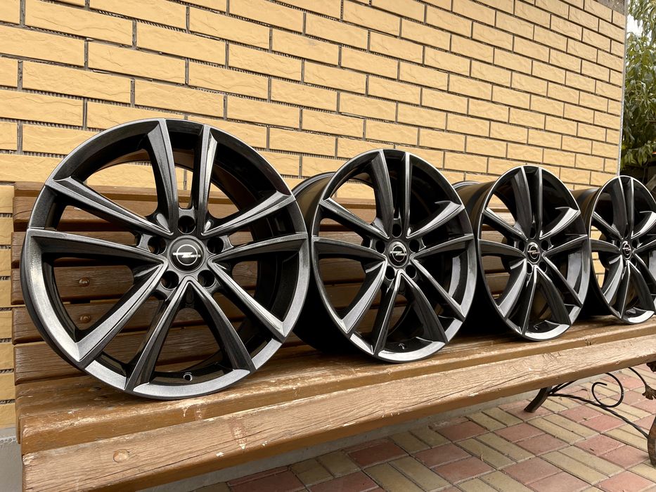 Диски Autec R18 5.110 ET35 Опель Вектра Астра Додж Джип