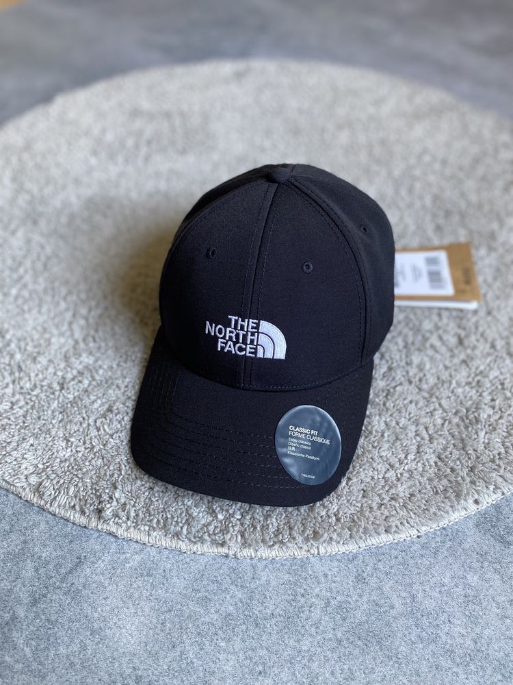 The North Face оригинал новая мужская кепка бейсболка чёрная: 800 грн ...
