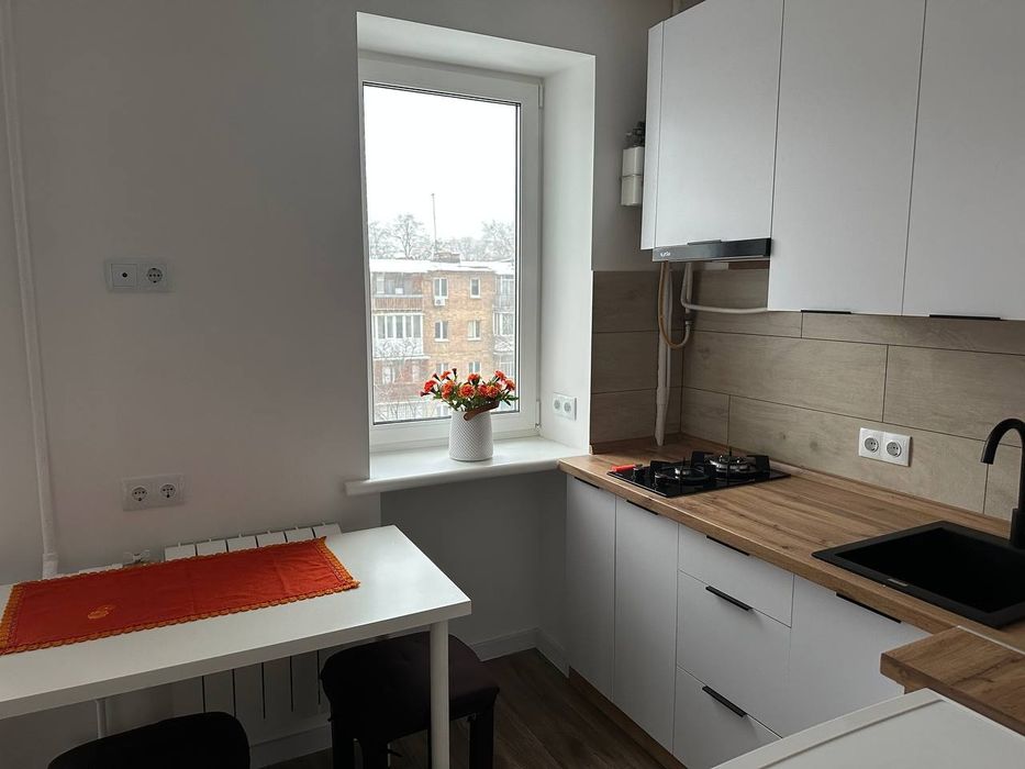 Оренда квартири на Виноградарі, пл Шевченка, Минский массив