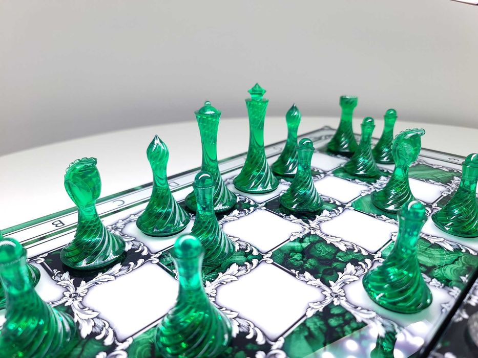 Шахматы из стекла, стеклянные. Шахи зі скла, скляні. Дизайн под заказ.