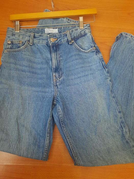 Джинсы Bershka 26