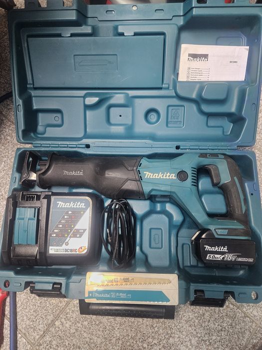 Maquinas makita novas