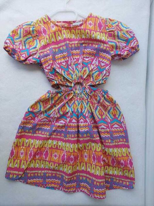 Дитяча різнокольорова сукня з вирізами на талії matalan