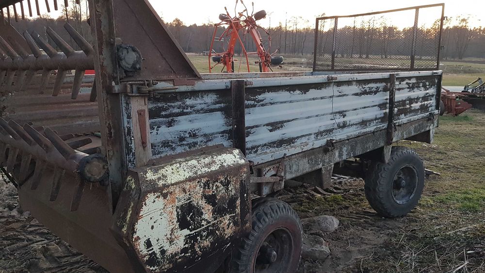 Rozrzutnik obornika 4t.,przyczepa,transport.