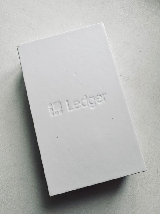 Крипто гаманець  Ledger Nano-X