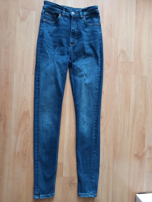 Jeansy damskie Monki rozm 27