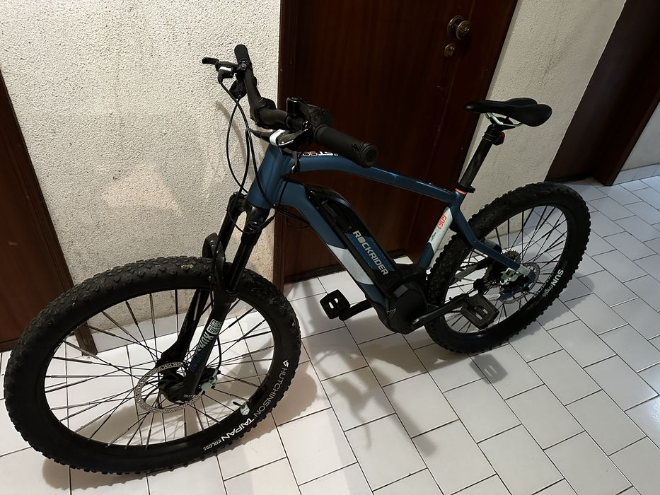 Bicicleta elétrica RockRider E-ST900