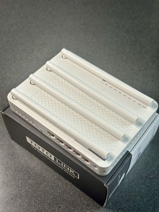 Totolink AC1200 A702R WIFI Роутер-маршрутизатор
