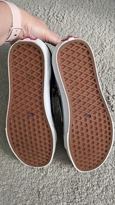 VANS продам молодежные хайтопы кожа ткань