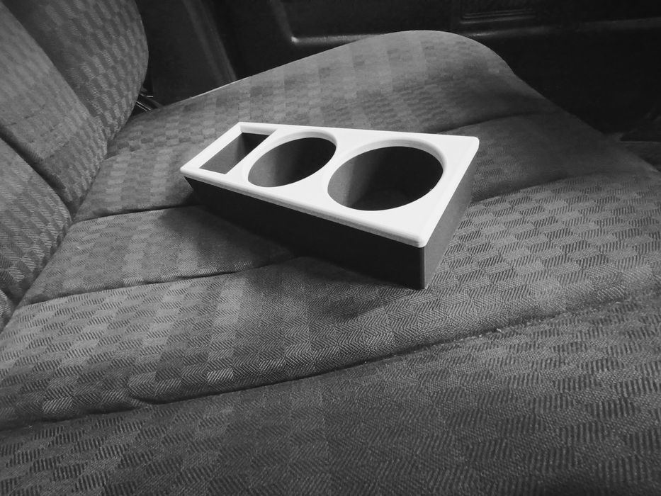 Uchwyt na kubki organizer Mercedes 190 W201