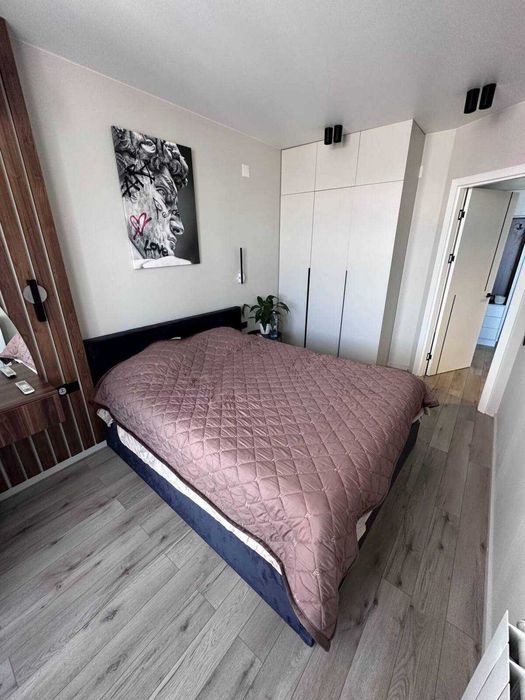 Продаж квартири 1+1 з чудовим видом на місто та гори (3136)