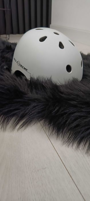 Kask dziecięcy na hulajnogę/rolki